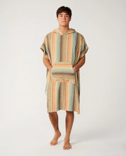 Load image into Gallery viewer, CLASSIC SURF HOODED TOWEL KHAKI SAND