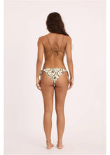 Load image into Gallery viewer, FLORAL FOLKS REVERSIBLE TRIANGLE TOP