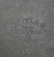 Load image into Gallery viewer, RSE MENS EMB LEGEND TEE - VINTAGE BLACK