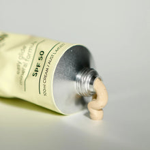 Load image into Gallery viewer, SPF 50 EVERYDAY MINERAL SUNSCREEN TUBE - 100ML