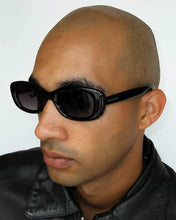 Load image into Gallery viewer, MODERN VENUS - BLK