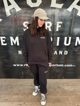 Load image into Gallery viewer, RSE PUFF WOMENS RELAX HOOD - BLACK