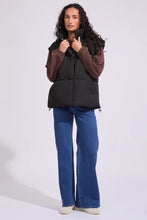 Load image into Gallery viewer, ELEVATE PUFFER VEST