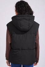Load image into Gallery viewer, ELEVATE PUFFER VEST