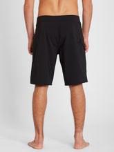 Load image into Gallery viewer, LIDO SOLID MOD 20" BOARDSHORT - BLACK