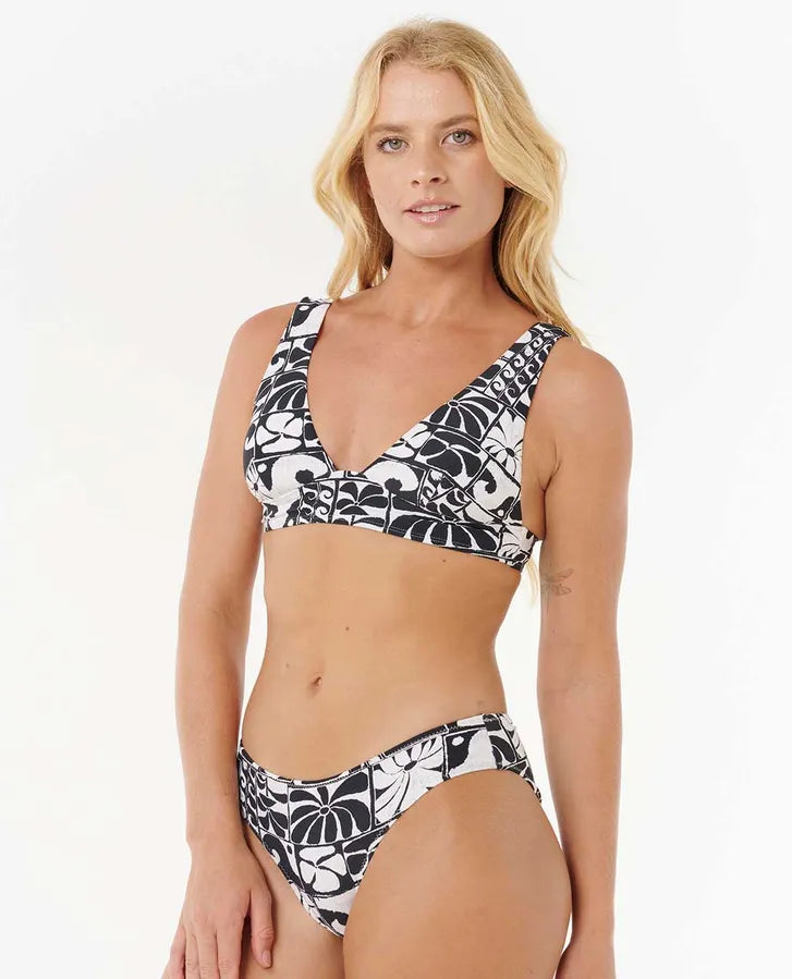 AOTS - TY WILLIAMS DEEP V TOP