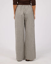 Load image into Gallery viewer, SUNDAY TIE WAIST PANT
