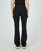 Load image into Gallery viewer, ACTIVE RIB FLARE LEGGING - BLACK
