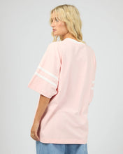Load image into Gallery viewer, TRINKET TEE
