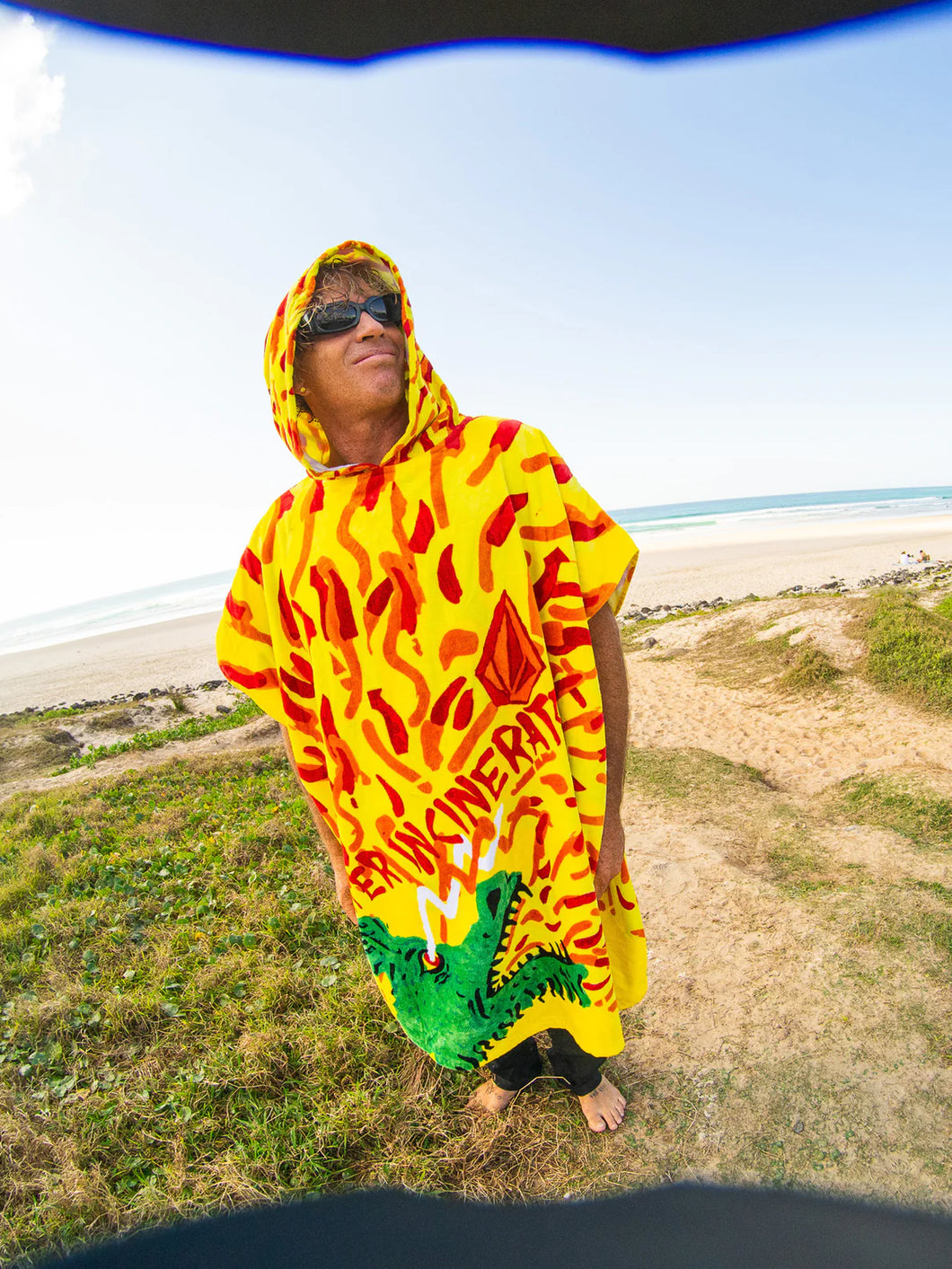 FA OZZY WRONG HOODED TOWEL