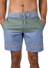 Load image into Gallery viewer, FOUR DOORS 17.5 BOARDSHORT
