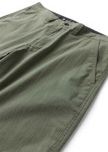 Load image into Gallery viewer, EL CAP 18.5 HYBRID WALKSHORTS - SUR
