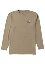 Load image into Gallery viewer, PRO COMP LS SUN SHIRT SAND

