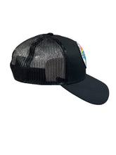 Load image into Gallery viewer, RSE TRUCKER ICON CAP - BLACK
