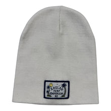 Load image into Gallery viewer, RSE SKULL TOWN BEANIE - WHITE
