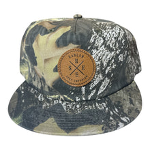 Load image into Gallery viewer, RSE SURF CAMO X STAMP CAP

