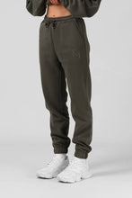 Load image into Gallery viewer, BINATE TRACK PANT
