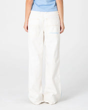 Load image into Gallery viewer, FLIP MOMMY LOW RISE WIDE LEG JEAN 2.0
