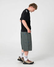 Load image into Gallery viewer, RAZOR SHORT SLEEVE TEE
