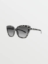 Load image into Gallery viewer, VOLCOM MILLI - GLOSS NUDE TORT
