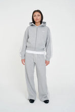 Load image into Gallery viewer, CHERIE ZIP HOOD 350
