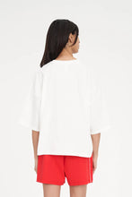Load image into Gallery viewer, BOXY CROP TEE 220/1ST BASE
