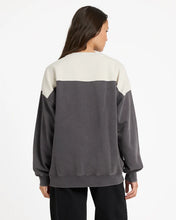 Load image into Gallery viewer, STONE BLOCKED II CREW
