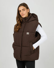 Load image into Gallery viewer, ELEVATE PUFFER VEST
