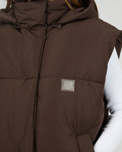 Load image into Gallery viewer, ELEVATE PUFFER VEST
