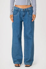 Load image into Gallery viewer, FLIP MOMMY LOW RISE TAPELESS DENIM JEANS
