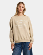 Load image into Gallery viewer, BOLD RVCA VINTAGE CREW - SAND
