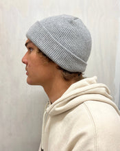 Load image into Gallery viewer, RSE KNIT WORD BEANIE - GREY
