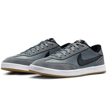 Load image into Gallery viewer, NIKE SB FC CLASSIC
