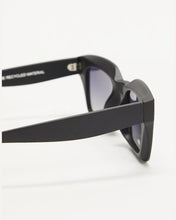 Load image into Gallery viewer, REALITY ONASSIS - BLACK
