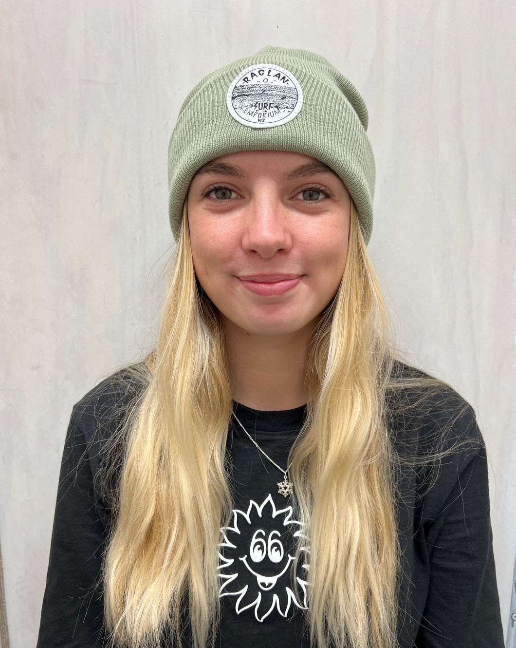 RSE CUFF BEANIE - PISTACHIO