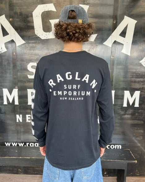 RSE WORD LONGSLEEVE TOP
