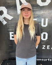 Load image into Gallery viewer, RSE ACCESS CAP WHITE LOGO - HAZEY PINK
