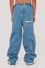 Load image into Gallery viewer, FLIP DADDY 2.0 JEAN BOYS-MIDDY BLUE
