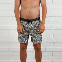 Load image into Gallery viewer, Spirit Beach Short - Ash
