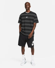 Load image into Gallery viewer, Nike Club Alumni Men&#39;s French Terry Shorts  - Black
