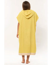 Load image into Gallery viewer, PLAYA HOODED TOWEL - Pina

