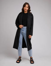Load image into Gallery viewer, CHARM COAT - BLACK
