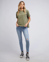 Load image into Gallery viewer, WASHED TEE - Khaki
