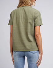 Load image into Gallery viewer, WASHED TEE - Khaki

