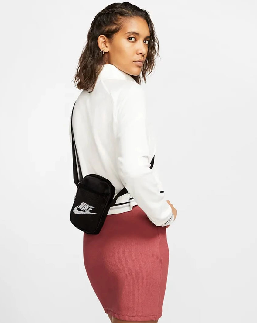 NIKE HERITAGE CROSSBODY BAG - (Small, 1L)