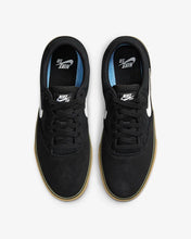 Load image into Gallery viewer, NIKE SB CHRON 2 - Black/White/Gum
