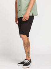 Load image into Gallery viewer, SOLVER LITE 5 POCKET SHORTS - BLACK
