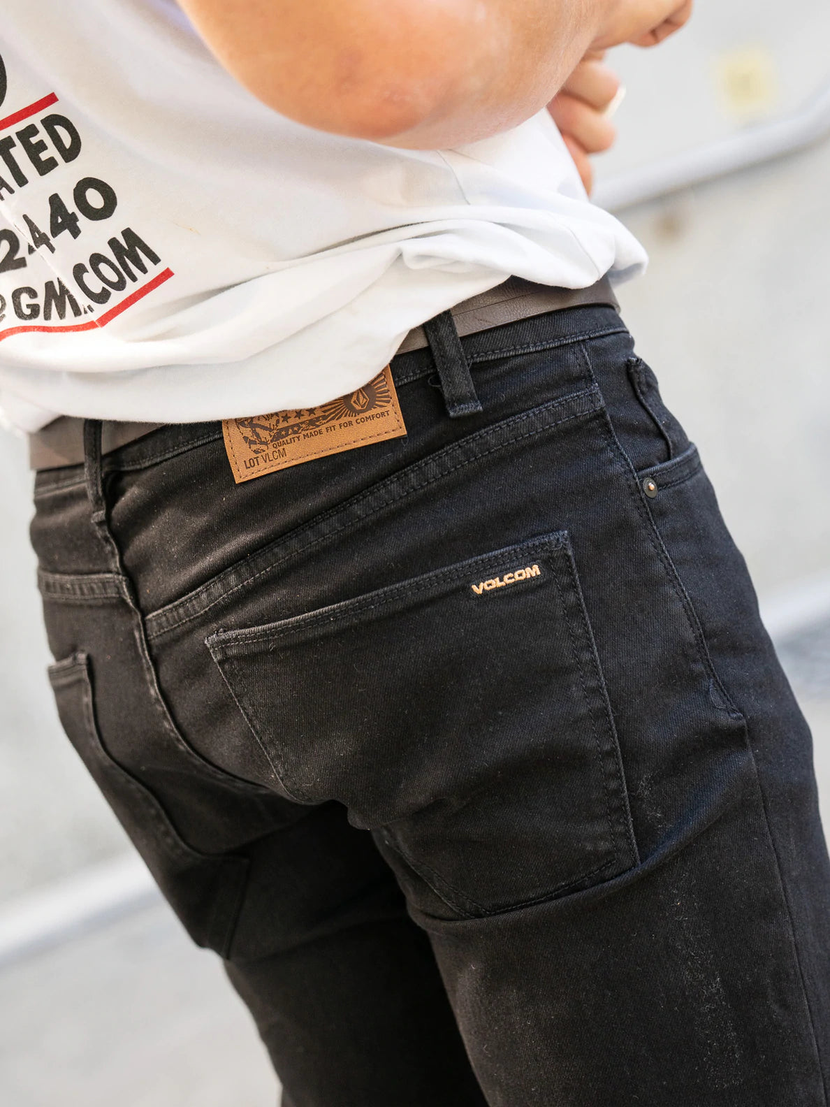 VORTA SLIM FIT JEANS BLACK OUT Raglan Surf Emporium