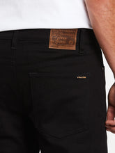 Load image into Gallery viewer, SOLVER MODERN FIT JEANS - BLACK ON BLACK
