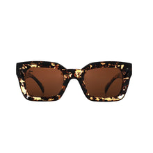 Load image into Gallery viewer, REALITY ONASSIS - Turtle

